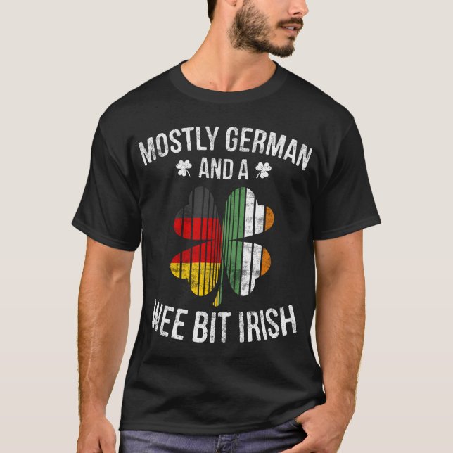 Tagesgif deutsches kleines Stückchen-irisches T-Shirt (Vorderseite)