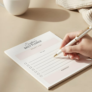 Täglicher Planer, um Skriptpinsel rot im Notepad z Notizblock