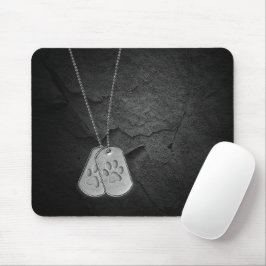 Tags für Militärhunde mit Paw-Prints Mousepad