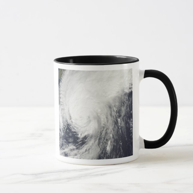 Taifun Melor nähert sich Japan Tasse (Rechts)