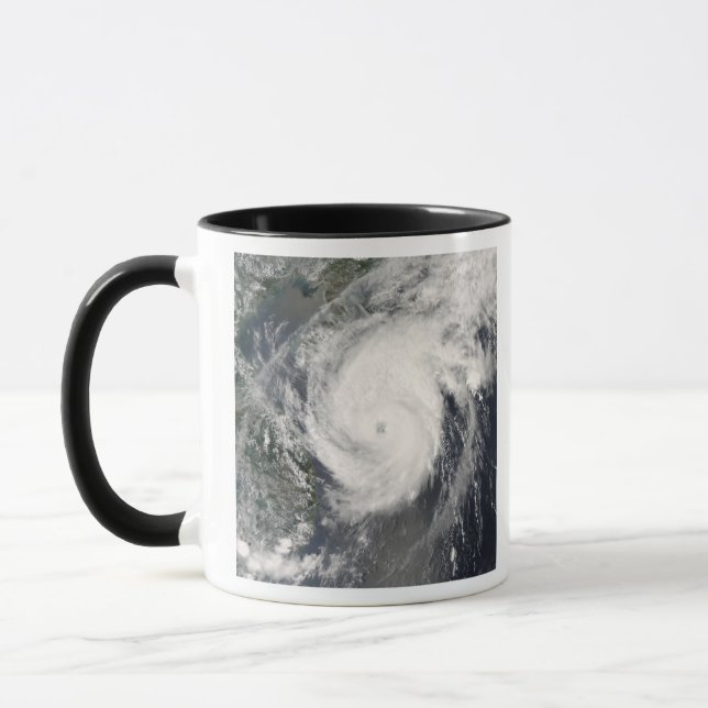 Taifun Neoguri nähert sich China 2 Tasse (Links)
