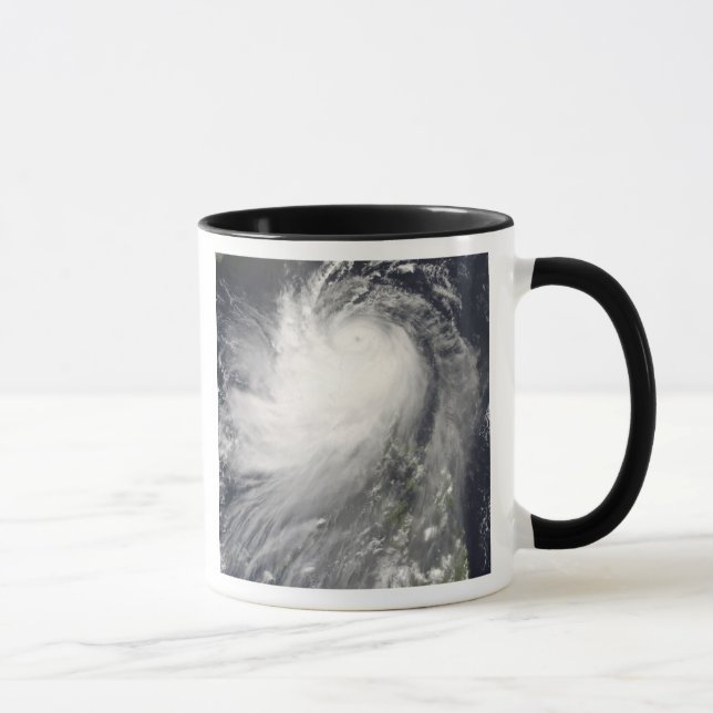 Taifun Nuri über den Philippinen Tasse (Rechts)