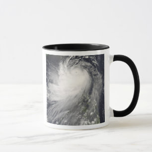 Taifun Nuri über den philippinischen Inseln Tasse