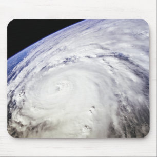 Taifun Saomai Mousepad