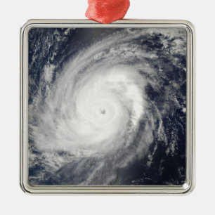 Taifun Sudal südlich von Japan 2 Silbernes Ornament