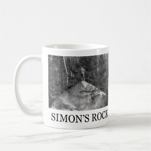 Taille standard tasse avec Betty Hall sur le Roche
