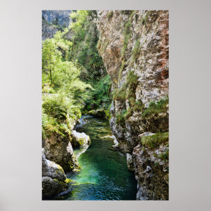 Tal Taleggio-Tal italienische Bergfluss-Schlucht Poster
