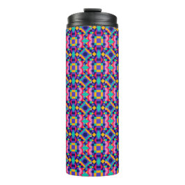 Tall travel mug with a vibrant geometric pattern thermosbecher