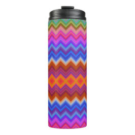 Tall travel mug with a vibrant zigzag pattern thermosbecher