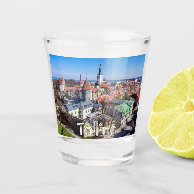 Tallinn Innenstadtblick Schnapsglas (Vorderseite)