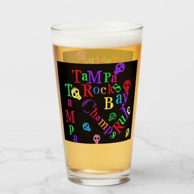 TAMPA SKULLS GLAS (Vorne (Gefüllt))