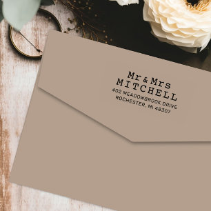 Tampon Auto-encreur Adresse de mariage de M. et Mme à la machine à écr
