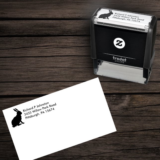 Tampon Auto-encreur Assis Lapin Noir Profil latéral Tall Oreilles (Silhouette of sitting rabbit on self inking returnn address stamp.)