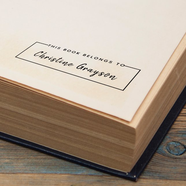 Tampon Auto-encreur Ce livre appartient à Nom de l'écriture manuscrite (This Book Belongs To Handwritten Script Name Self-inking Stamp)