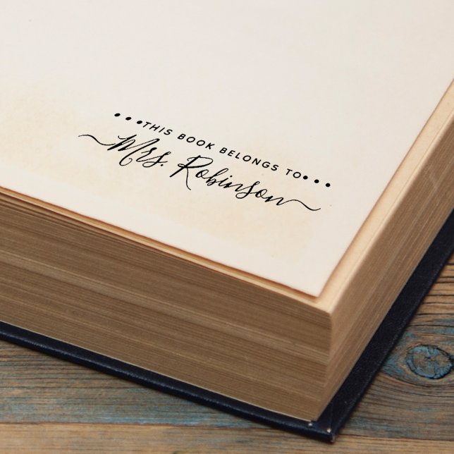 Tampon Auto-encreur Ce livre appartient à Nom manuscrit (This Book Belongs To Handwritten Script Name Self-inking Stamp)