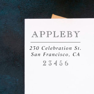 Tampon Auto-encreur Typographie classique   Nom de famille et adresse 