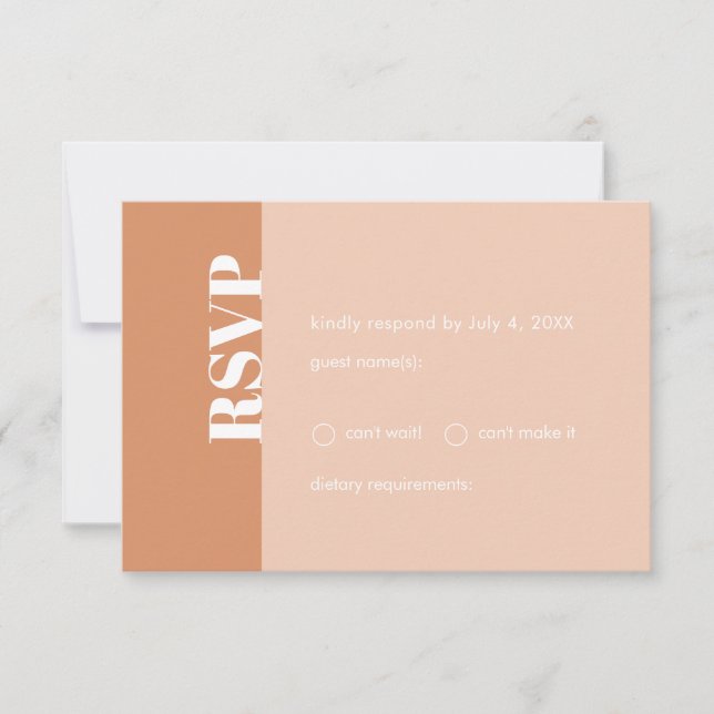 Tan & Blush Bold moderne Minimalistische Boho RSVP Karte (Vorderseite)