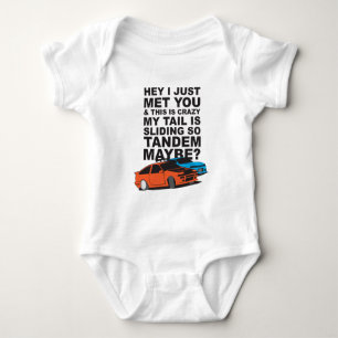 Tandem möglicherweise? (Treiben) Baby Strampler