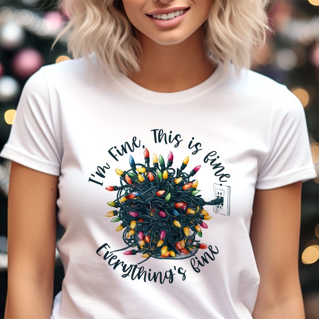 Tangled Lights Alles ist ein schönes Weihnachtsfes Tri-Blend Shirt (Von Creator hochgeladen)