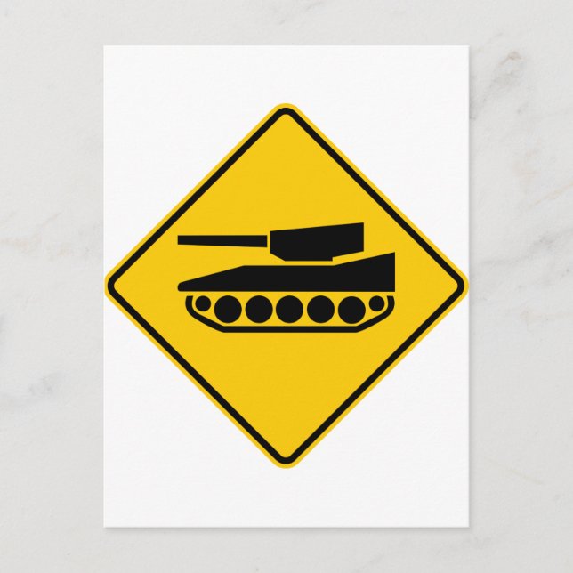 Tank Crossing Highway-Zeichen Postkarte (Vorderseite)