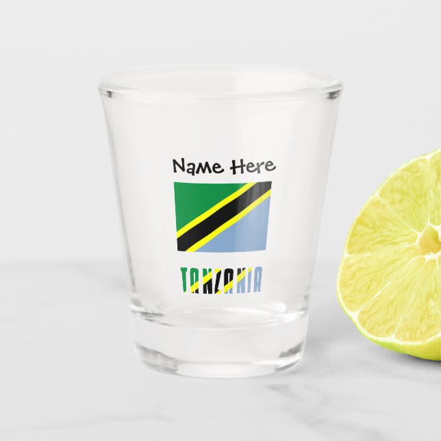 Tansania and Tansanian Flag with Your Name Schnapsglas (Vorderseite)