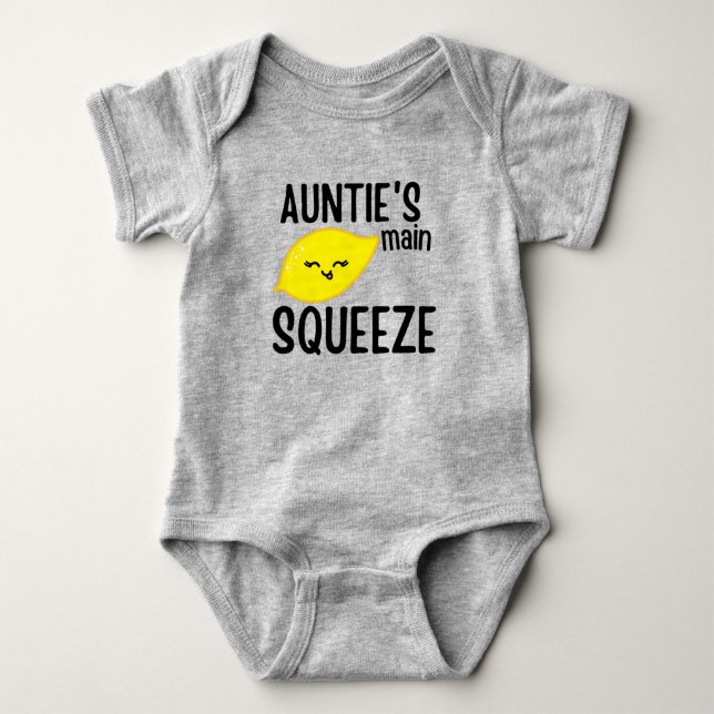 Tante's Main Squeeze Funny zu einem Tantchen Baby Strampler (Vorderseite)