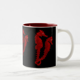 Tanz der Seepferde (rot) Zweifarbige Tasse