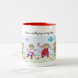 Tanz mit freudvollen ukrainischen Tänzern Zweifarbige Tasse