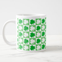 Tanzen Grün und Weiß Kleeblatts St Pats Irish