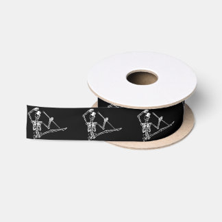 TANZEN-SKELETT MIT ZYLINDER-BAND SATINBAND