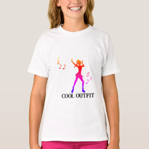 Tanzendes Anime-Mädchen mit Noten – Cool K-Pop T-Shirt