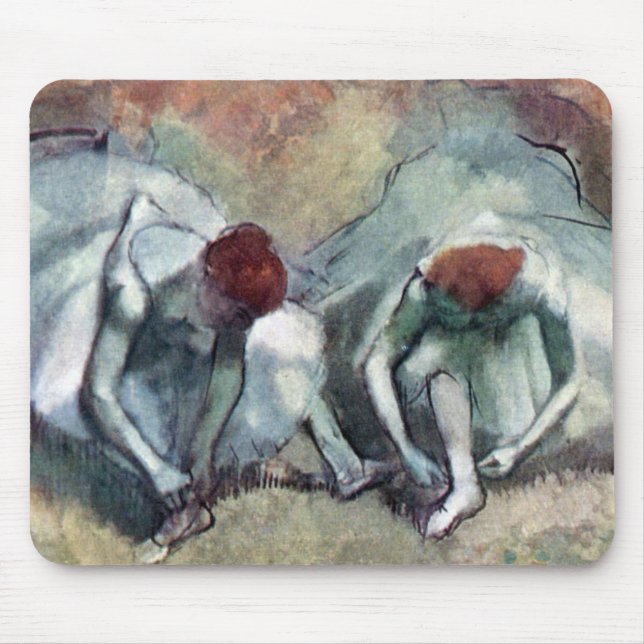 Tänzer, die von Edgar Degas ihre Schuhe schnappen Mousepad (Vorne)
