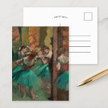 Tänzer, rosa und grün | Edgar Degas Postkarte<br><div class="desc">Tänzer, Rosa und Grün (1890) des französischen Impressionisten Edgar Degas. Degas ist berühmt für seine pastellfarbenen Zeichnungen und Ölgemälde. Er war Meister bei der Darstellung von Bewegungen, wie man an seinen vielen Werken von Balletttänzern sehen kann. Verwenden Sie die Entwurfstools, um einen benutzerdefinierten Text hinzuzufügen oder das Bild zu personalisieren....</div>