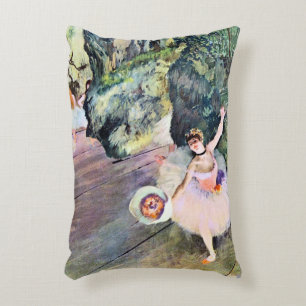 Tänzerin mit Blumenstrauß von Edgar Degas Zierkissen