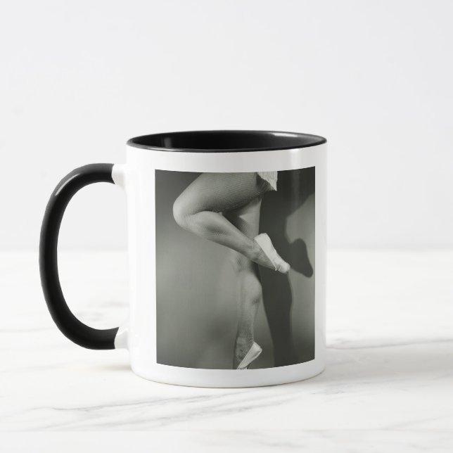 Tänzerin Tasse (Links)