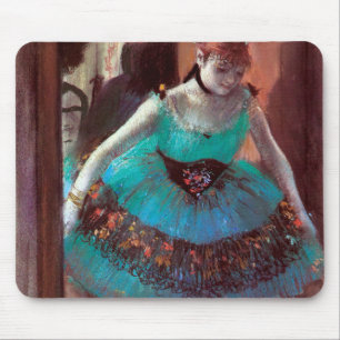 Tänzerin verlässt ihr Ankleidezimmer von Degas Mousepad