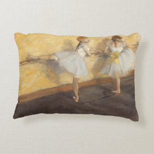 Tänzerinnen an der Barre von Edgar Degas, Vintage Zierkissen