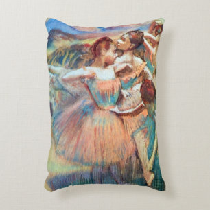 Tänzerinnen in einer Landschaft von Edgar Degas Dekokissen