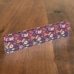 Tapete mit Blumenmuster Namensplakette