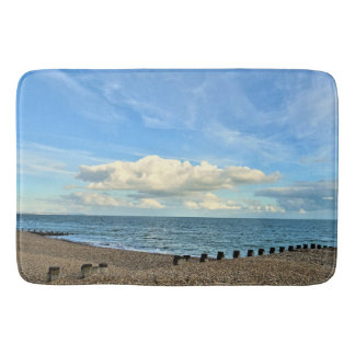 Tapis De Bain Au bord du bain de mer