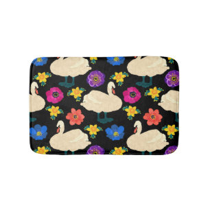 Tapis De Bain Cygnes, fleurs, arrière - plan noir dessiné à la m