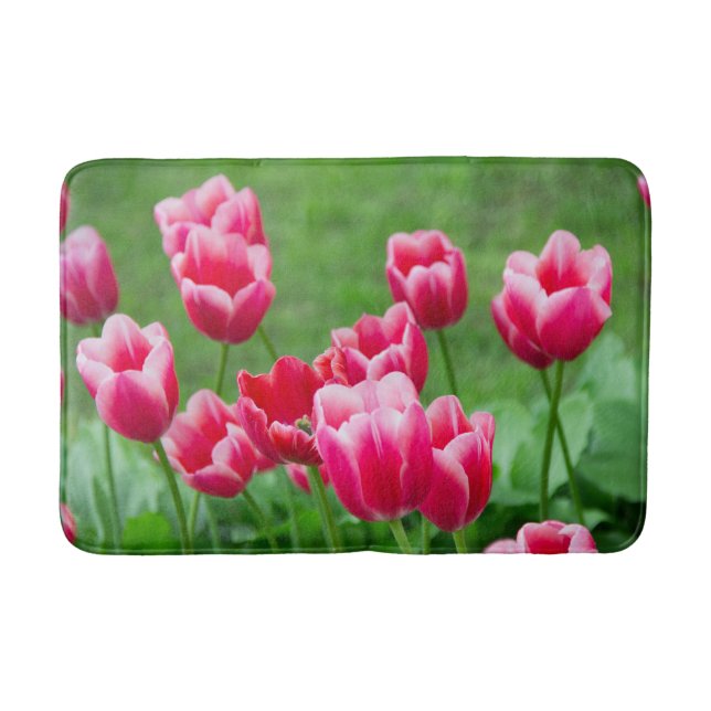 Tapis De Bain De mignonnes tulipes écarlate dans le jardin (Devant)