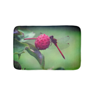 Tapis De Bain Dragonfly rouge sur les fruits de bois de chien Fe