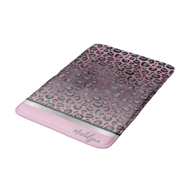 Tapis De Bain Empreinte de léopard de la Glitterie sur Hot Pink (Angle)