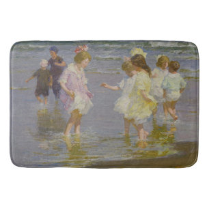 Tapis De Bain Enfants marchant sur la plage (par E.H. Potthast)