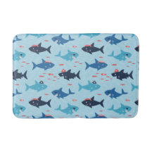 Joli requins drôles avec casquettes pirates