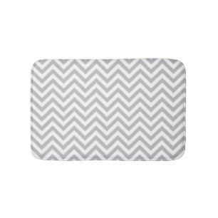 Tapis De Bain Le zigzag gris et blanc barre le motif de Chevron