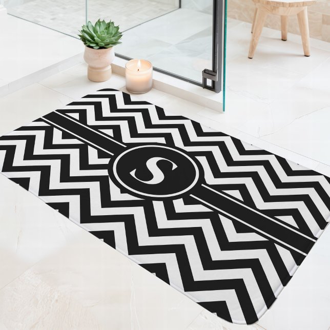 Tapis De Bain Monogramme Chevron Noir Et Blanc (Créateur téléchargé)