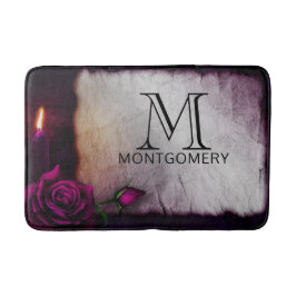 Tapis De Bain Monogramme gothique Rose, bougie et parchemin