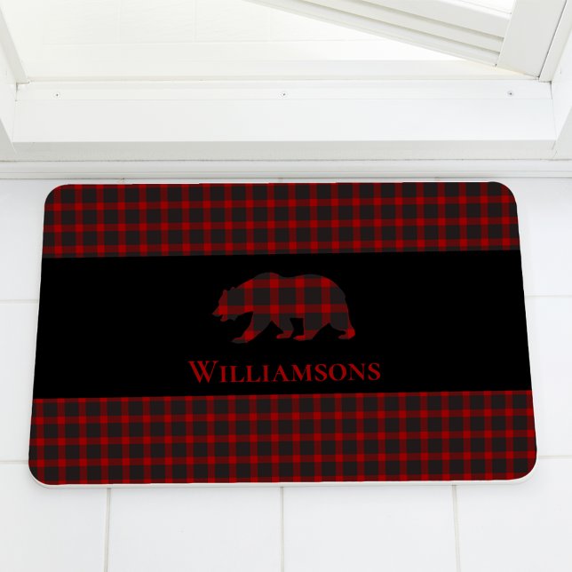 Tapis De Bain Ours de monogramme plaqué rustique | Buffalo Red B (Créateur téléchargé)